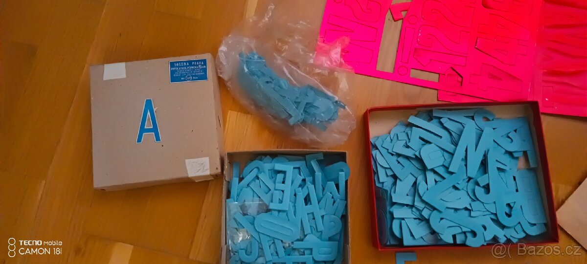 Za vše 49,-3sady nepoužité retro písmena a číslice - 5