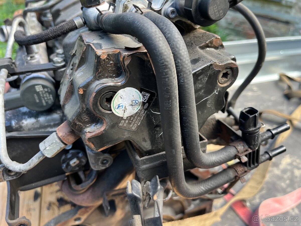 D4EB Santa fe motor na dily - 5