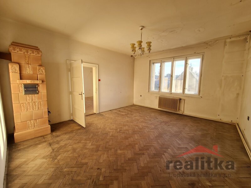 Prodej bytu 3+1 na Krnovské ul. v Opavě - 5