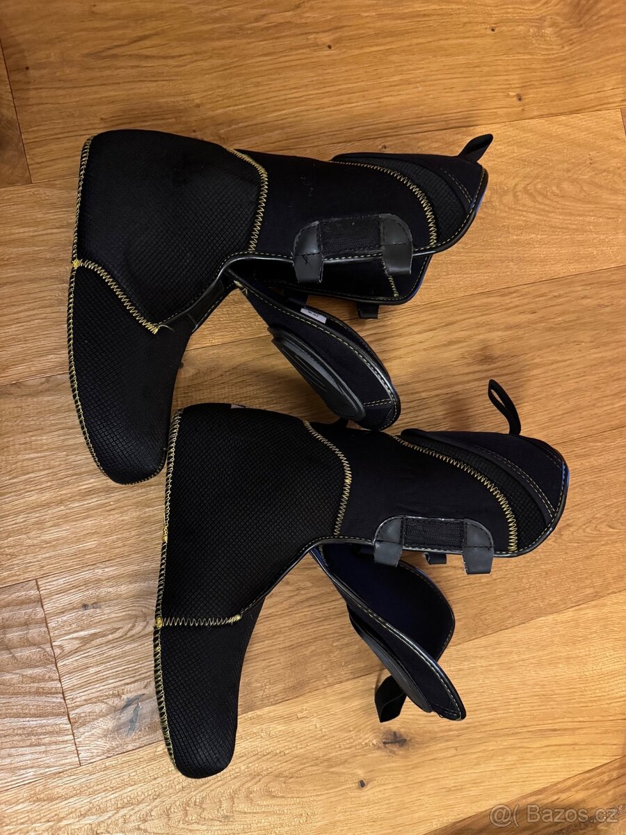 Fischer Traverse CS Carbon boty 28.5 - 5