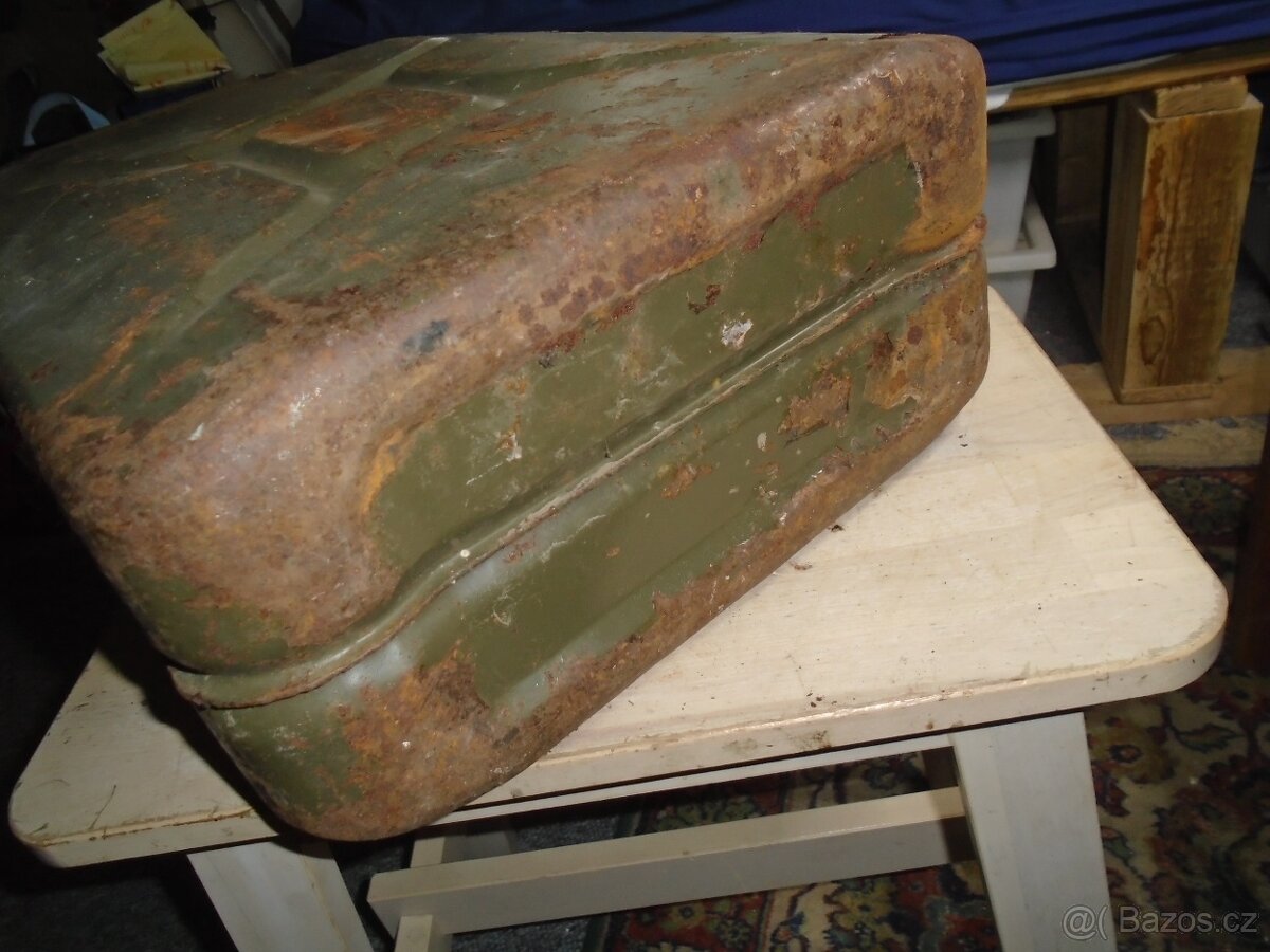 Kanystr 20L, plechový, vojenský - 5