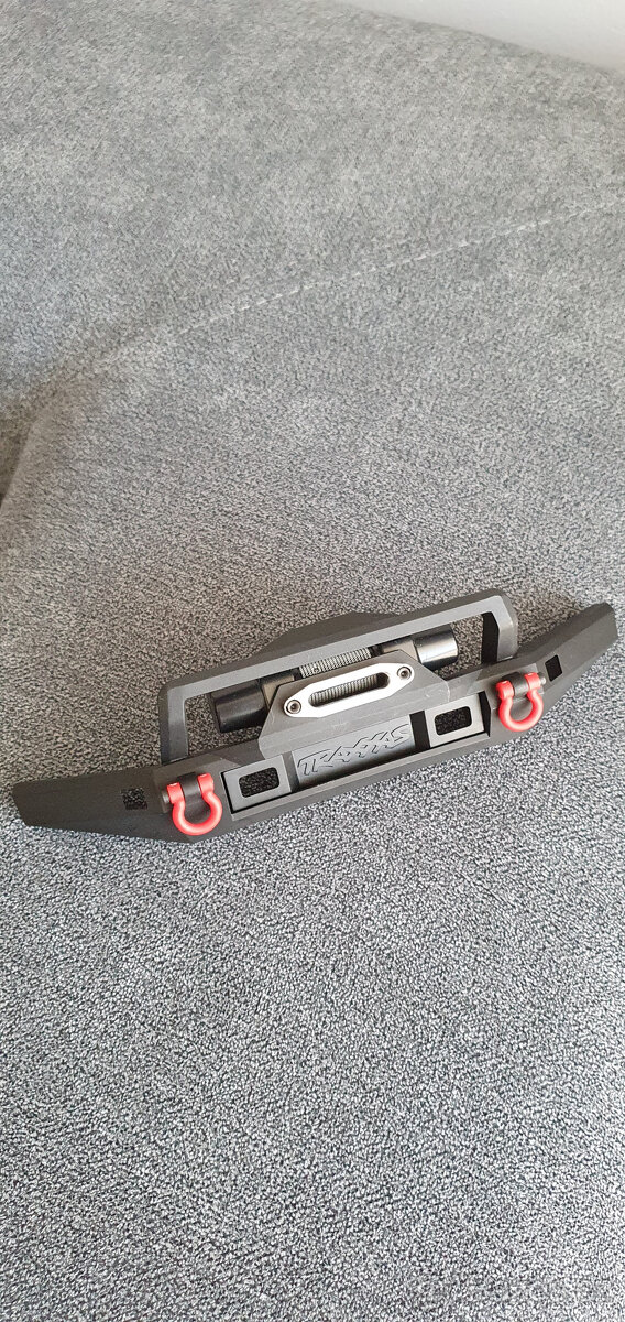 TRX-4 Sport High Trail - přední nárazník - NOVÉ - 5