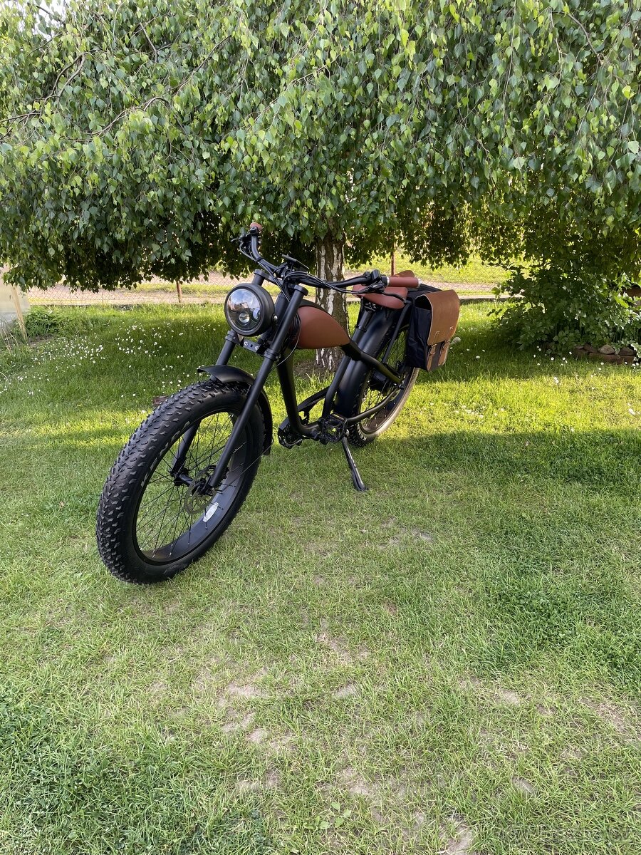 Elektrokolo ReviBikes CHEETAH CAFÉ RACER - 5