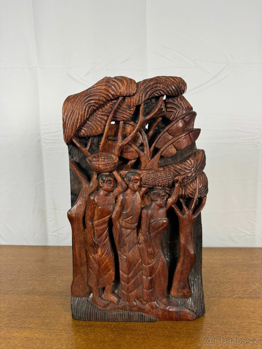 Ručně vyřezávaný dřevěný reliéf (602008) - 5