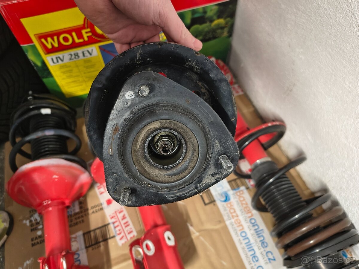 Subaru Impreza gc Sti podvozek - 5