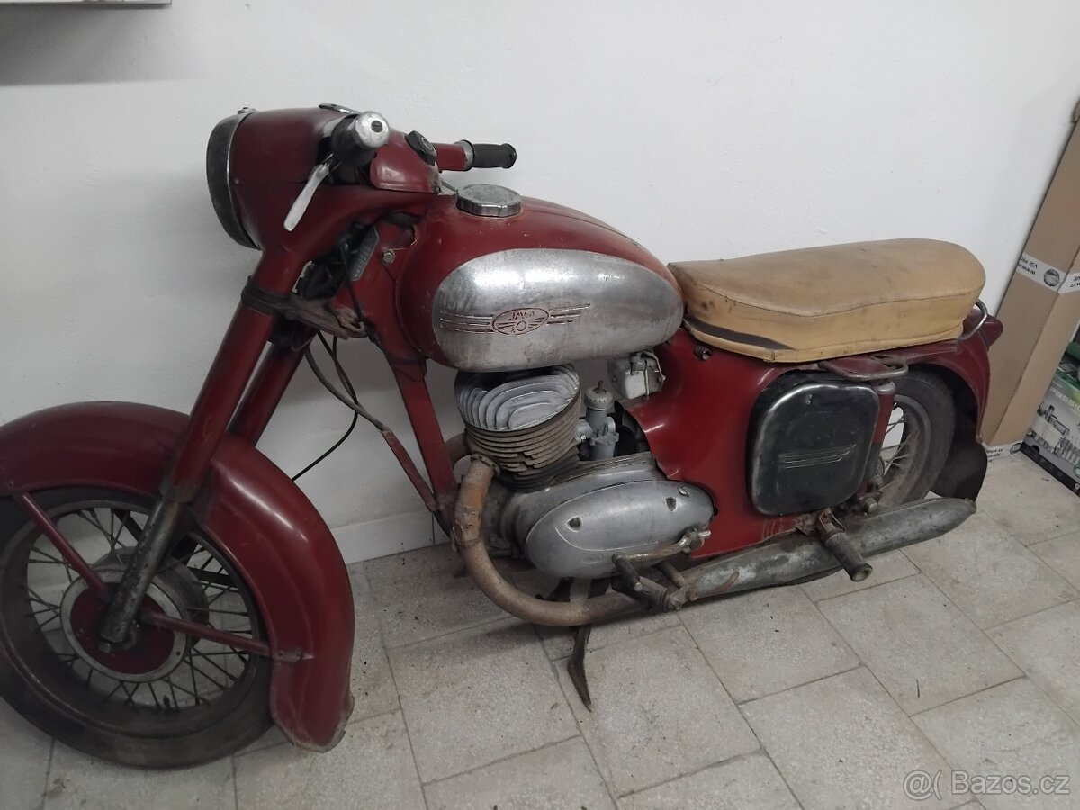 Jawa 250/559 - 5