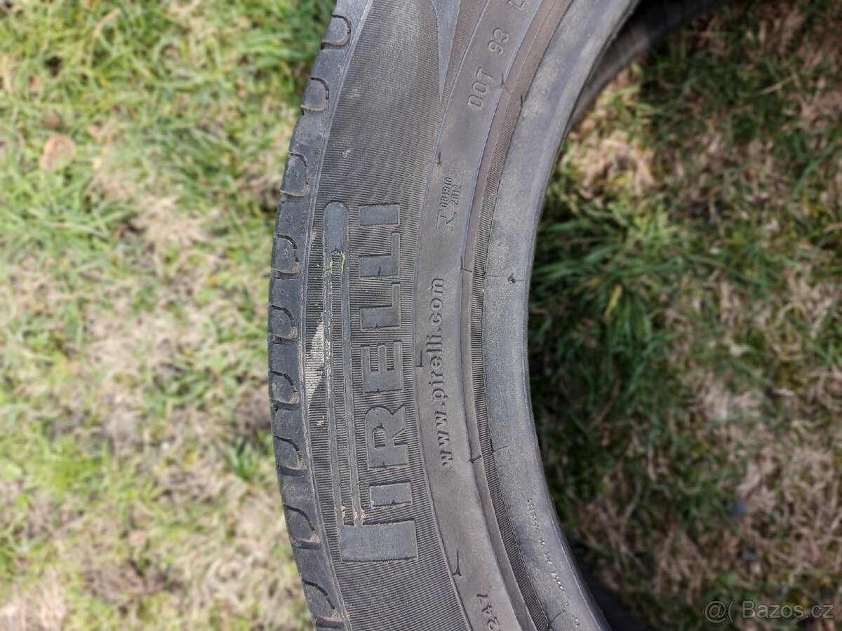 Pirelli 235/50/R19 - 5