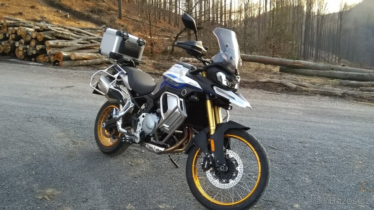 Voge 900 DSX 2025