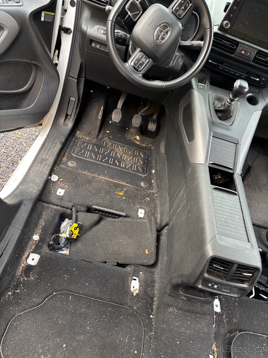 Čištění INTERIÉRU a EXTERIÉRU přímo u Vás doma - 5