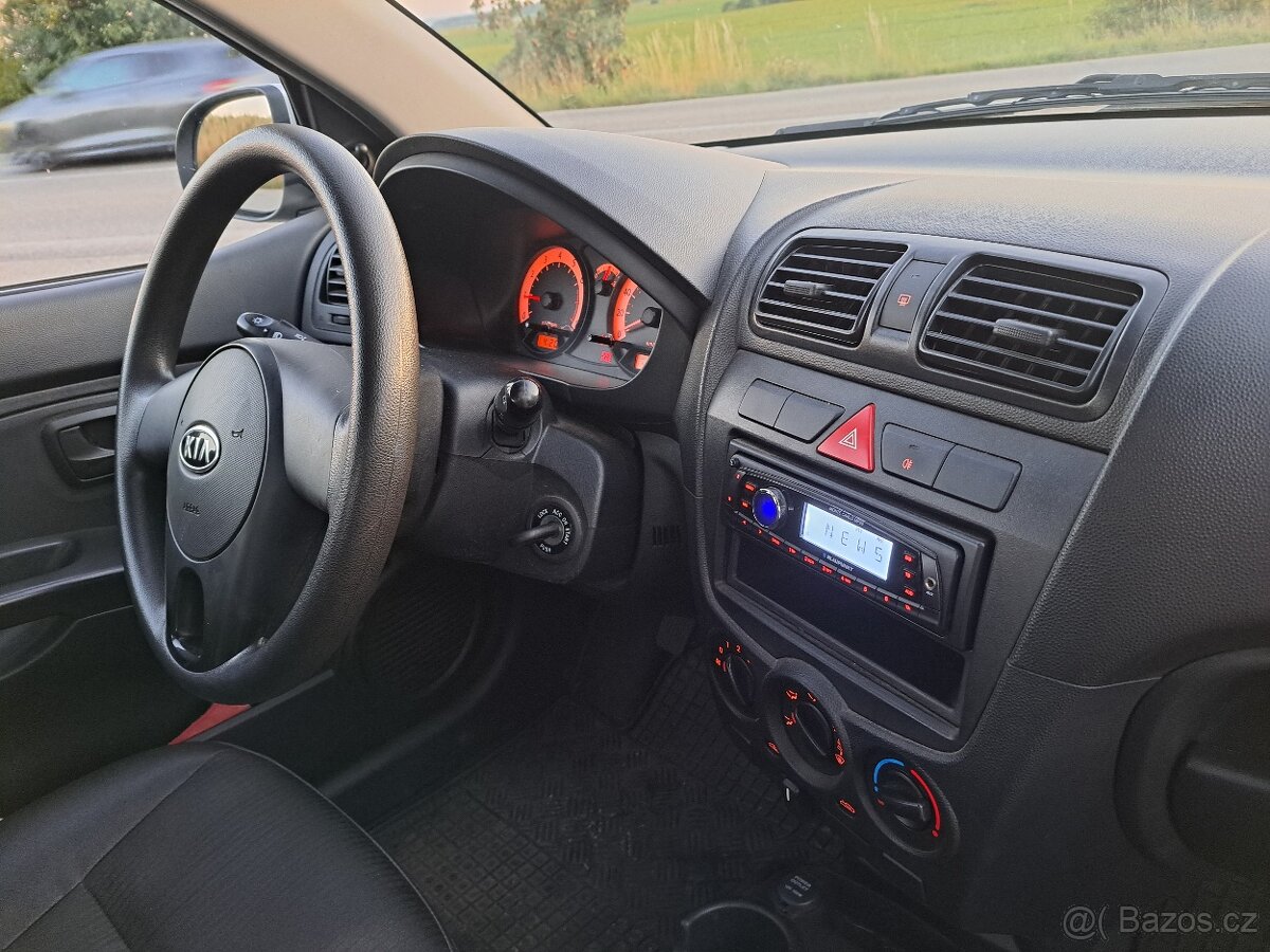 Kia Picanto 1,0i 45kW - 5