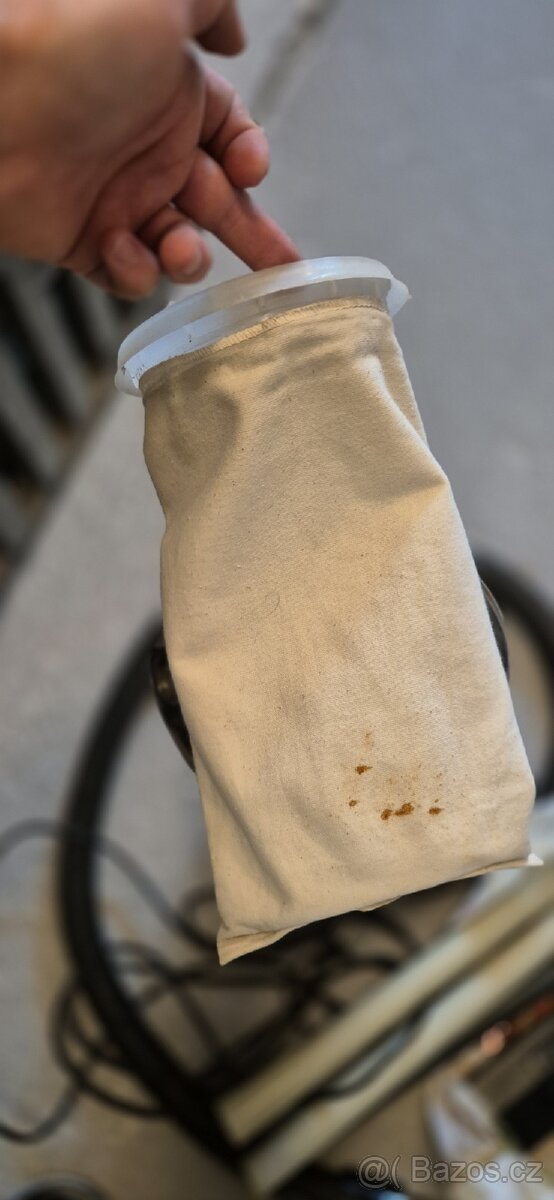 Retro Vysavač ETA 0402 (model 90) šedý 650W - 5