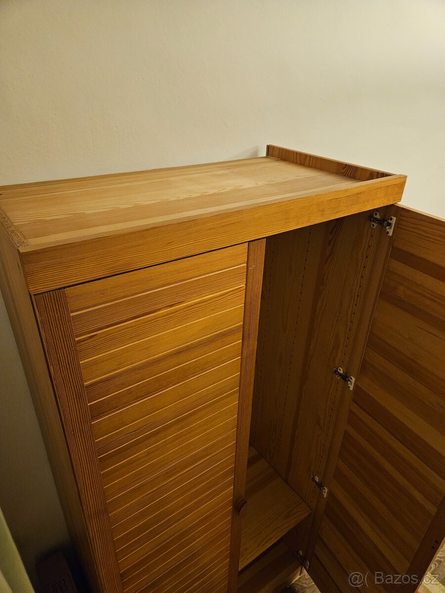 Skříň šatní dřevěné Ikea - 5