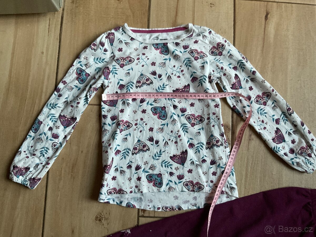 Set trička a tepláčků- Little kids- 134 (odpovídá 122) - 5