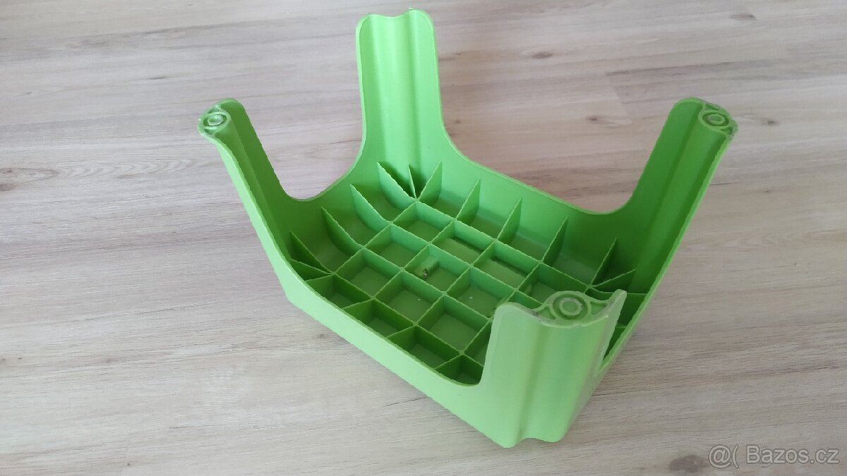 Zelená stolička pro děti - 5