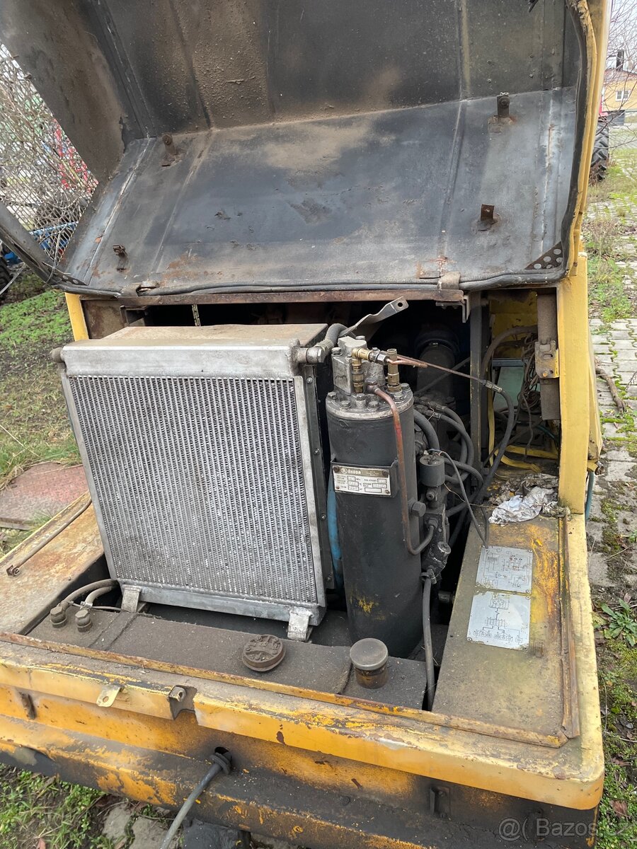 Prodám kompresor - 5