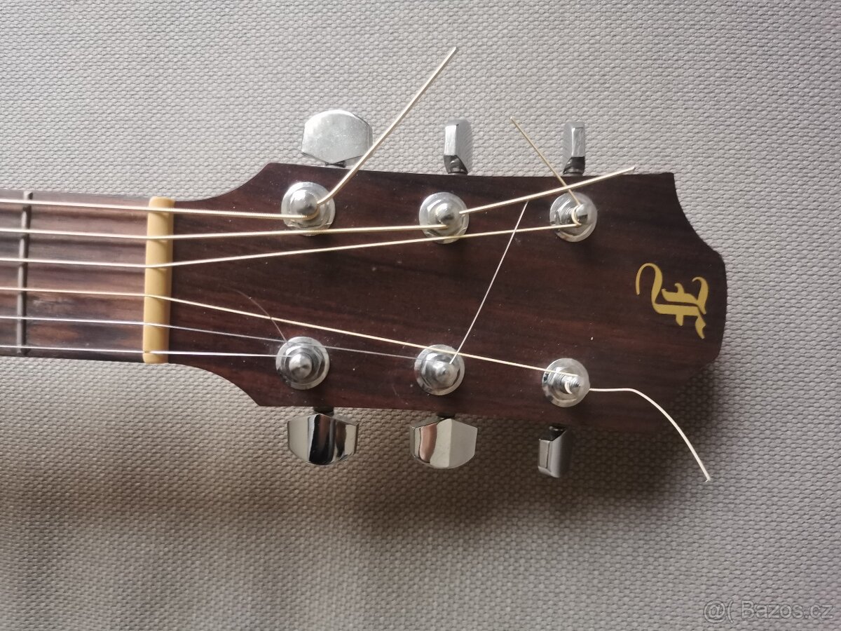 Akusticko-elektrická kytara Furch s ekvalizérem (cutaway) - 5