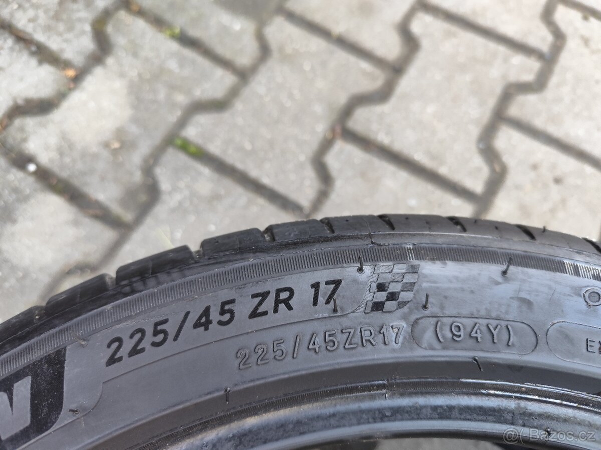 Letní pneu 225/45/17 - 5