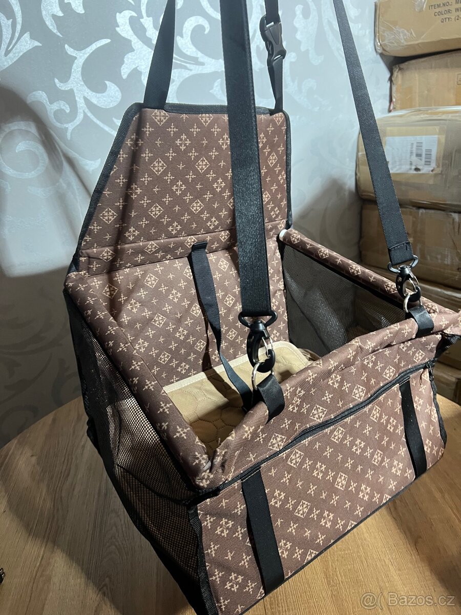 Psi “autosedačka” - NOVÁ - 5