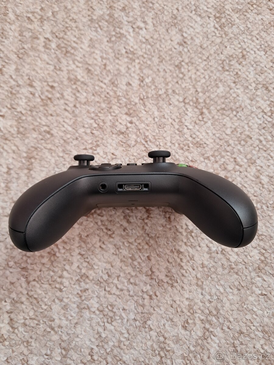 Herní bezdrátový ovladač Xbox - 5