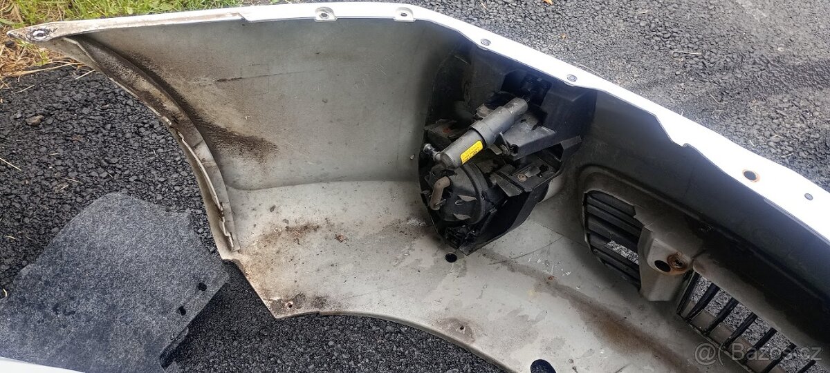 Škoda Octavia 2 RS přední nárazník - 5