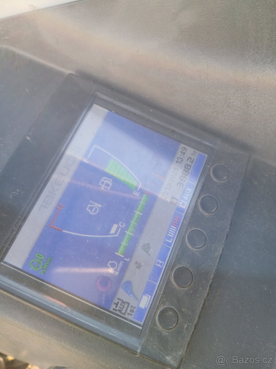 Takeuchi tb230 2016 - 5