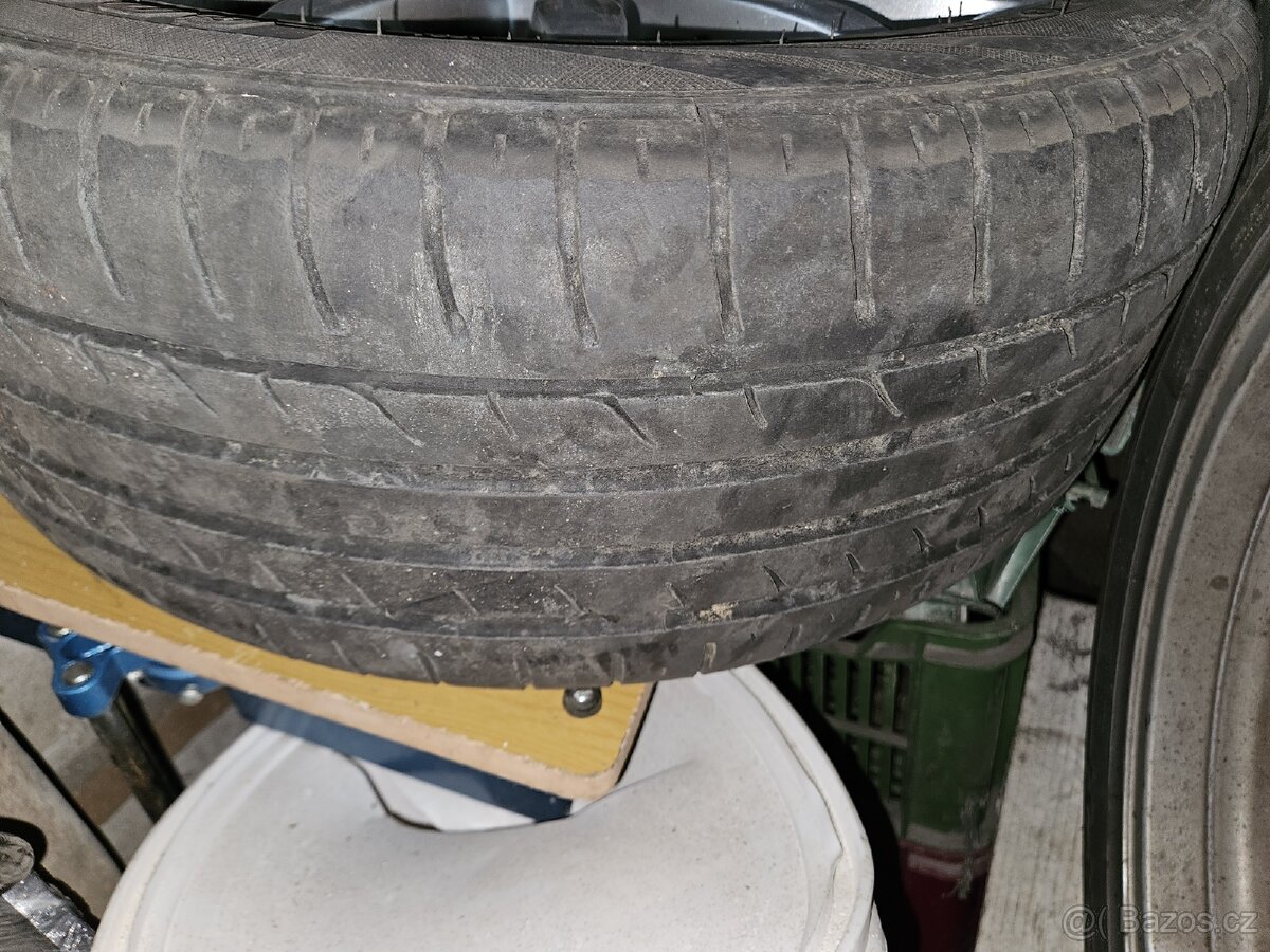 Alu kola ford 215/50 r17 - 5