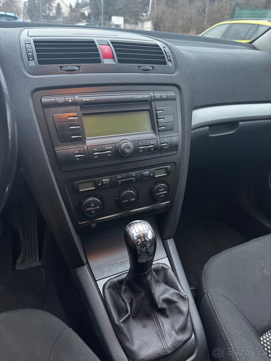 Škoda octavia II - 5