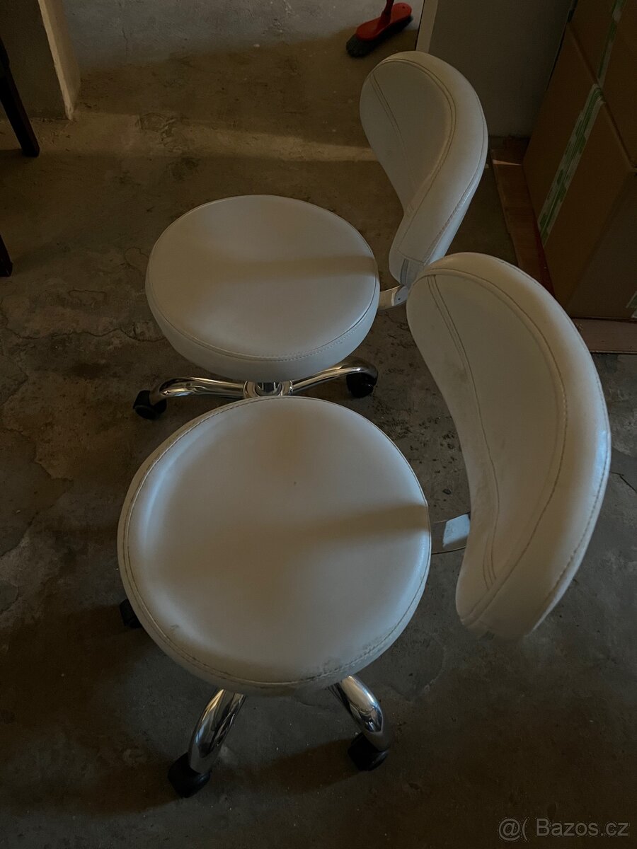 Stoly,židle - 5
