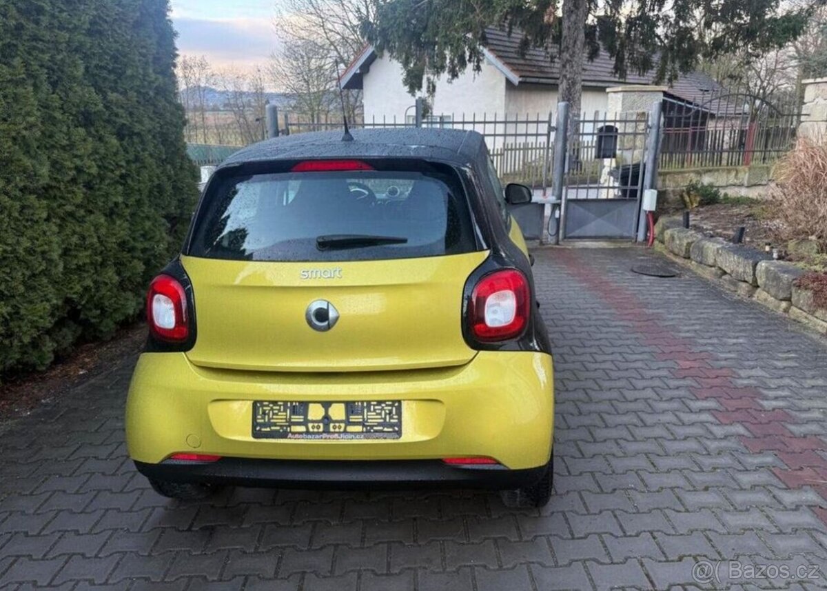 Smart Forfour 1,0i /52 kw Nová STK klima benzín - 5