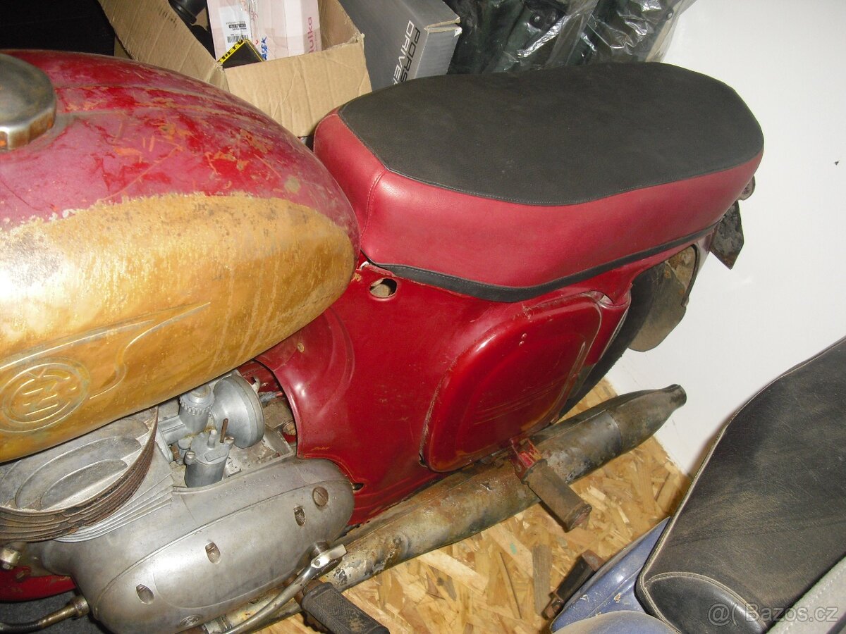 ČZ 125 DE LUXE - 5