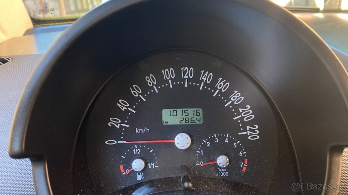 VW New Beetle 2.0l, 85kW - 5