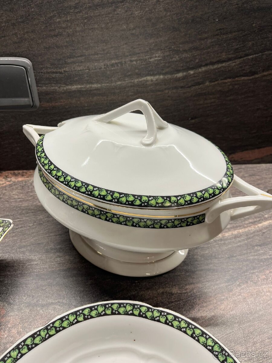 Servírovací sada se zeleným lemem - 5