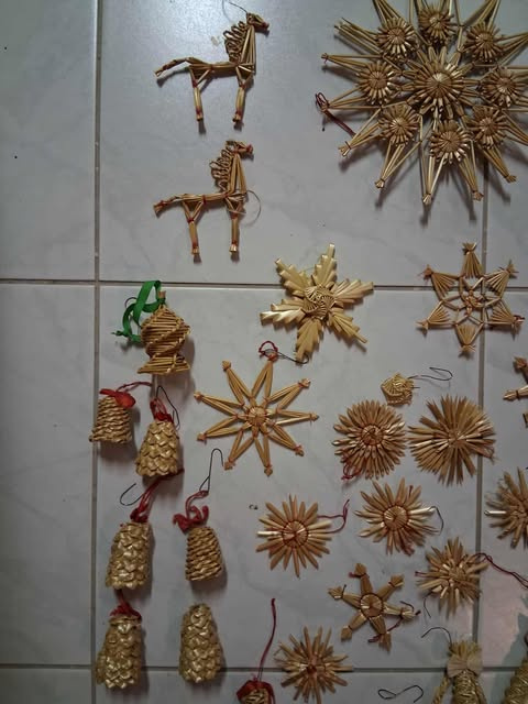 Slaměné vánoční ozdoby - cca 50 ks - 5