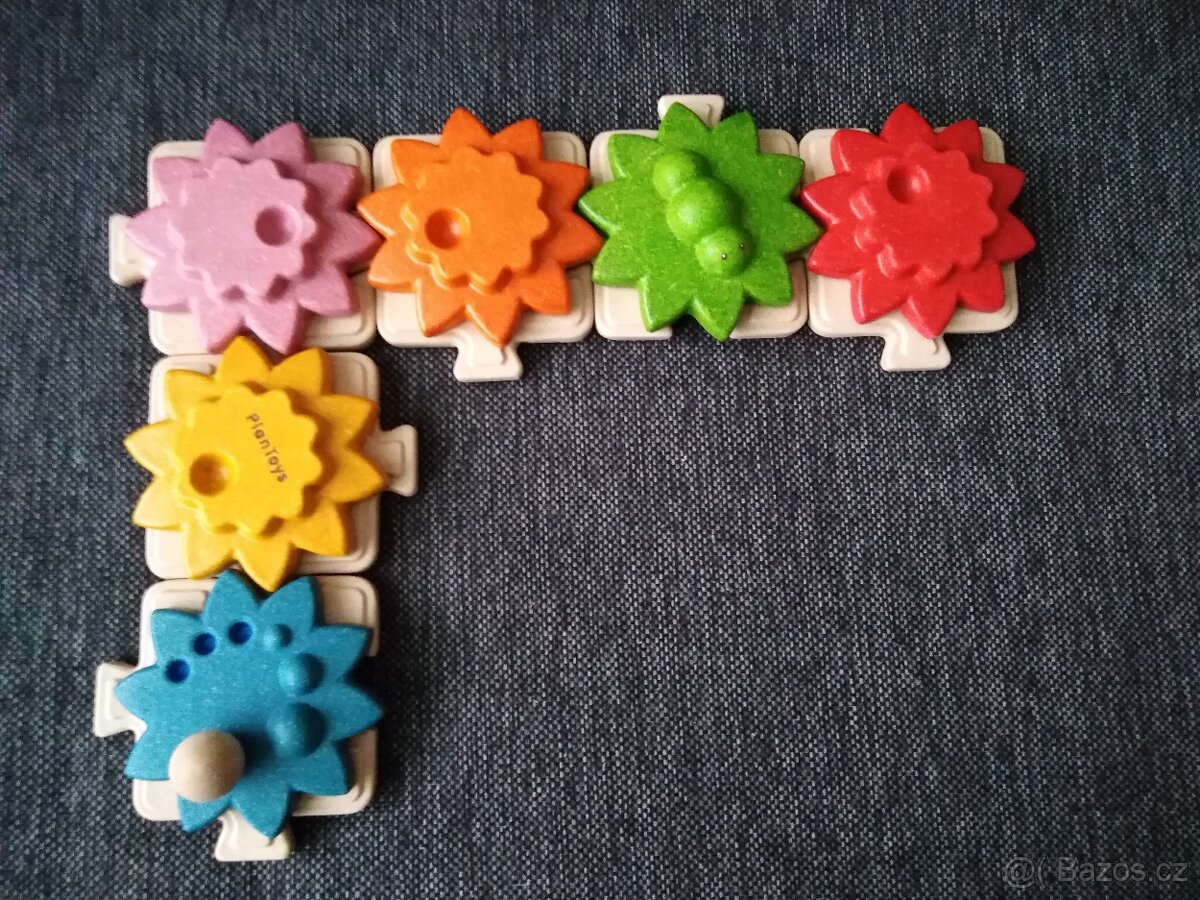 Dřevěná stavebnice Plan Toys Ozubené kolečká - 5