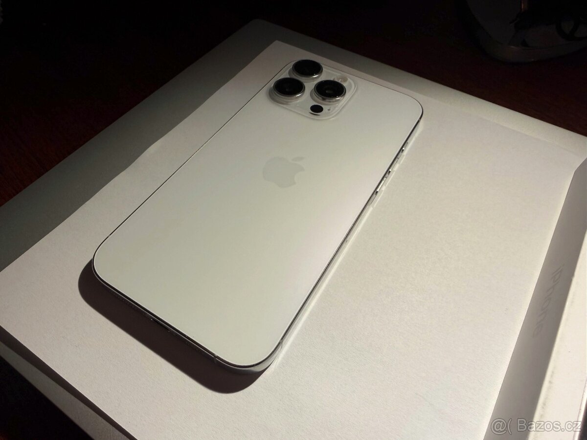 Apple iPhone 16 Pro Max, 256GB, bílý titan - 5