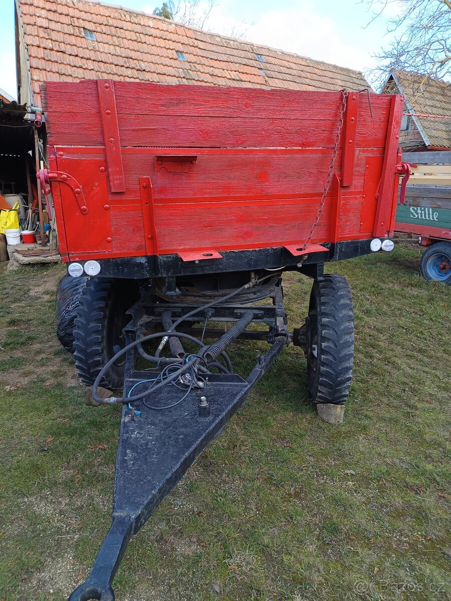 PRODÁM VLEČKU ZA TRAKTOR 5T - 5