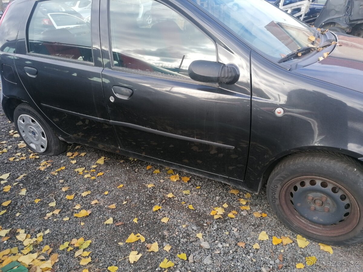 Fiat Punto, r.v. 2005, 1.2i - 5