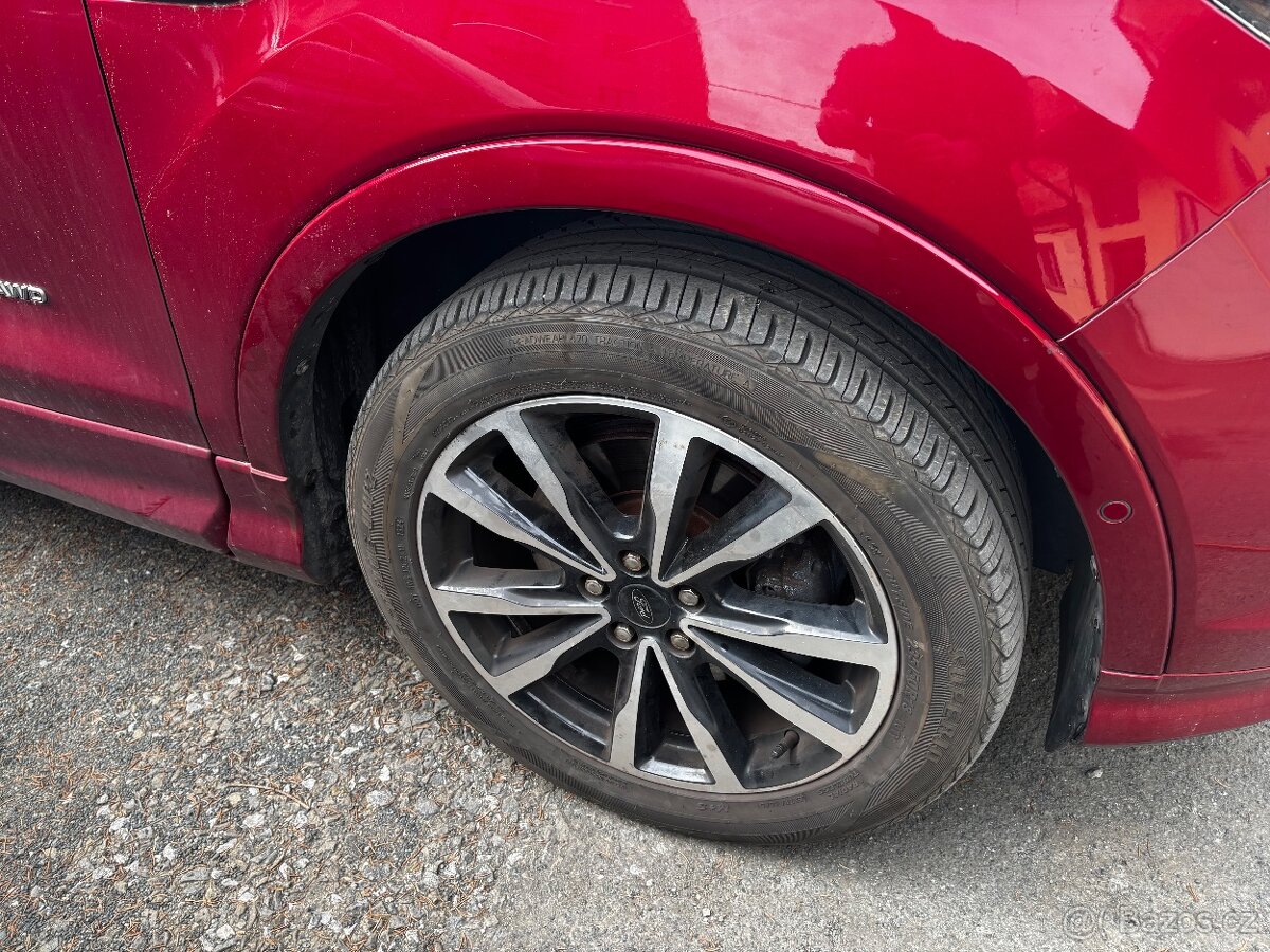 Ford Kuga ST line - 5