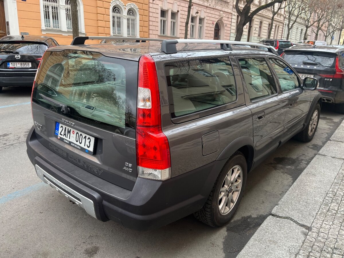 VOLVO XC70 - 5