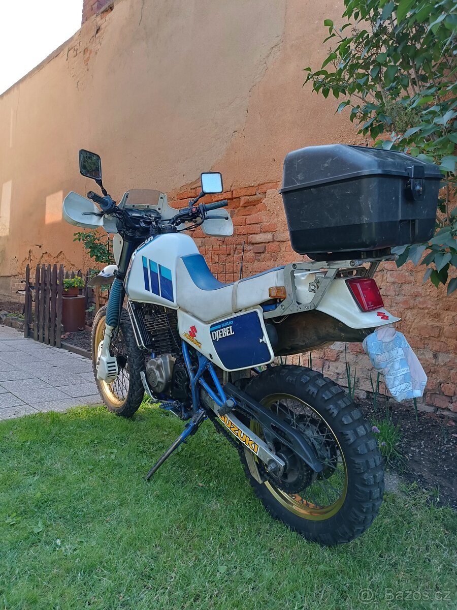 Suzuki DR 600