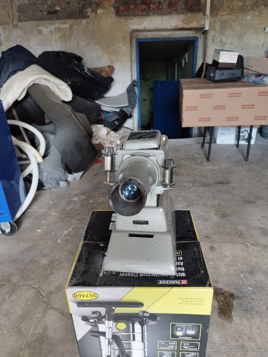 Prodám staré promítačky - 5