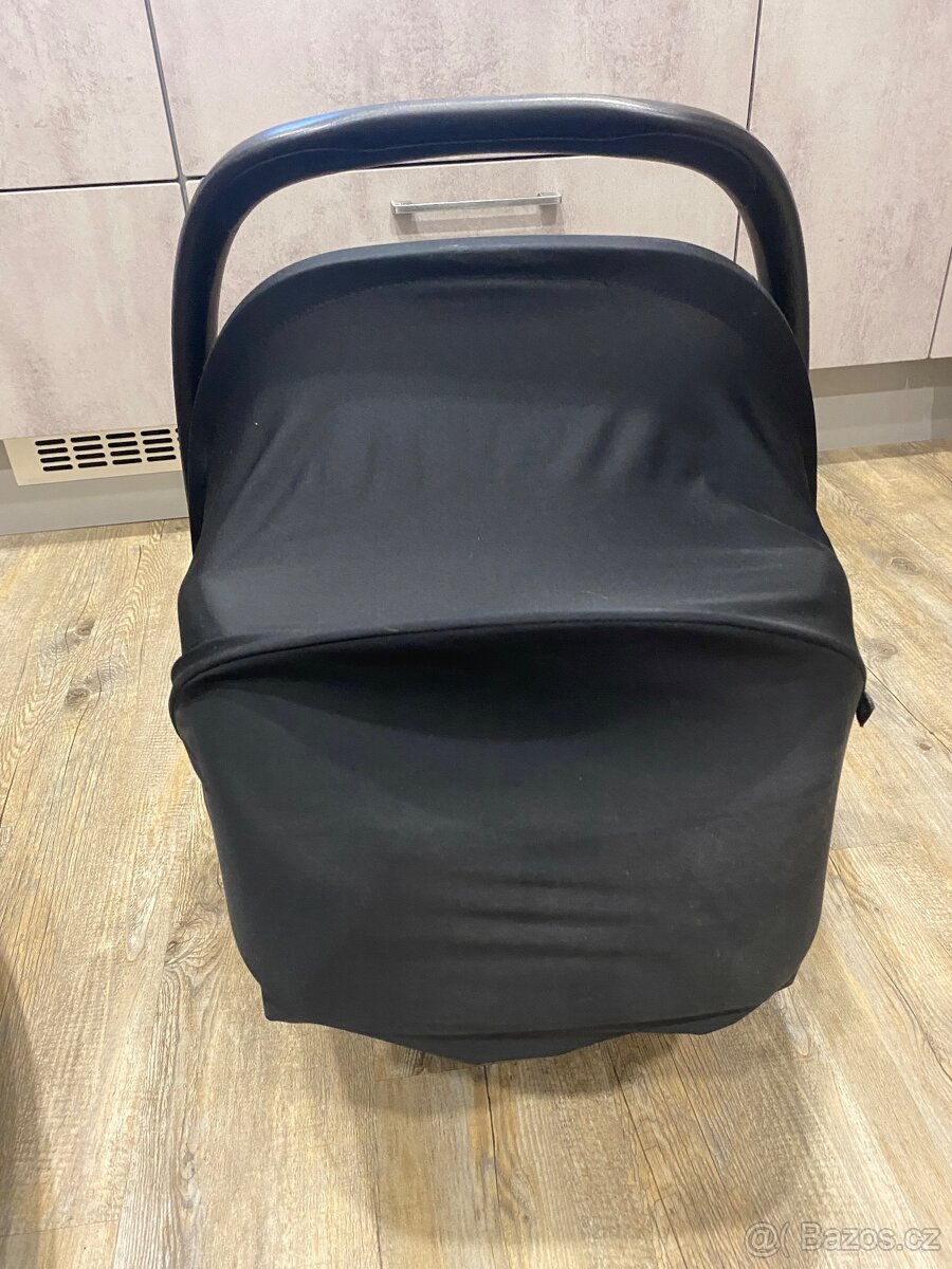 Autosedačka MaxiCosi se základnou - 5