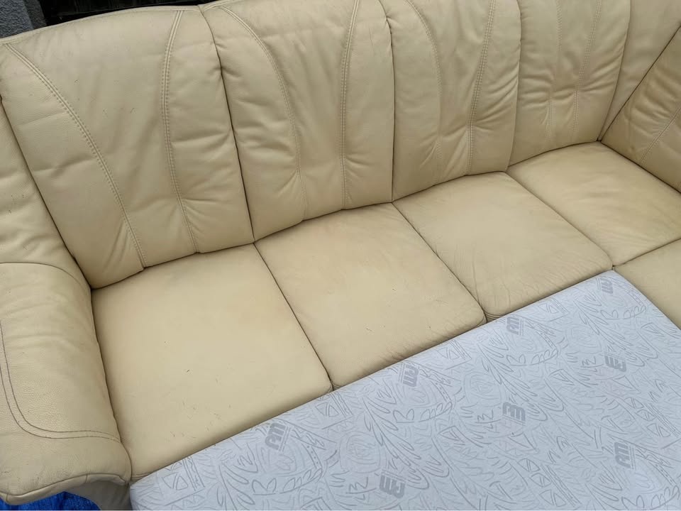 Kožena rozkládací sedacka s uložakem - 5