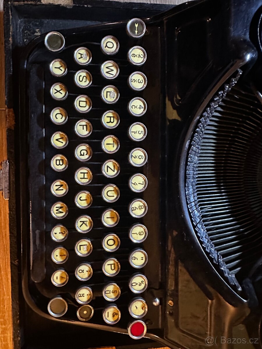 Psací stroj OLIVER - 5