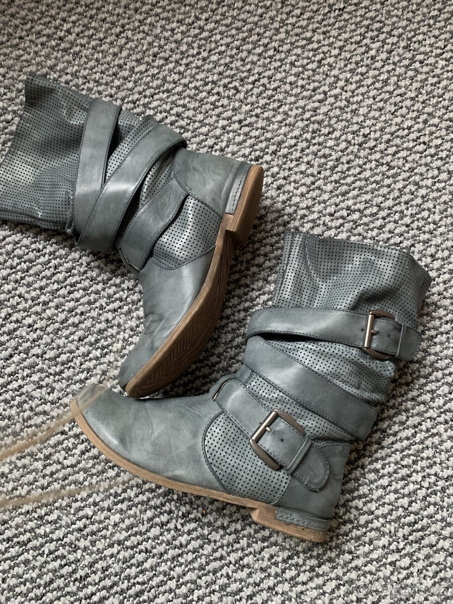 Kozačky vel. 37, zn. Graceland - 5