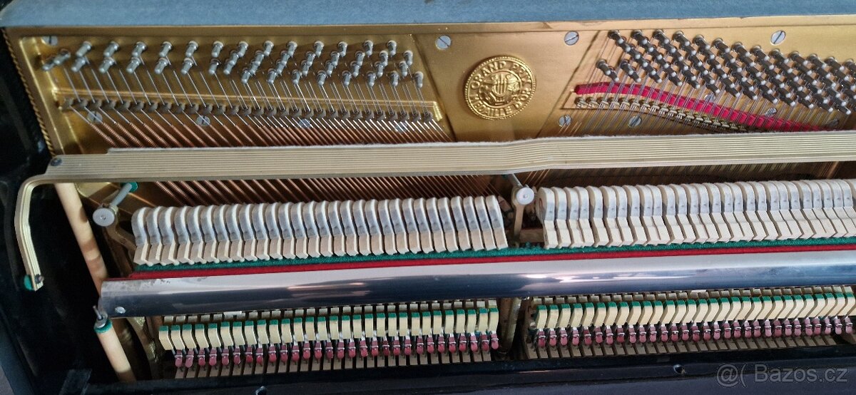 Černé piano Hofmann & Czerny 118 - Bohemia/Petrof - Renner - 5