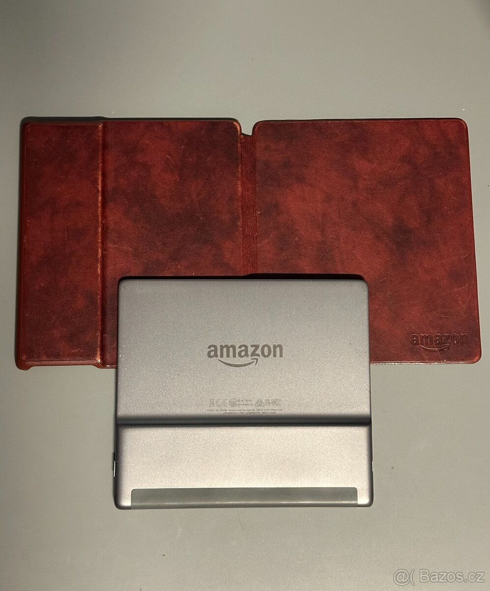 Čtečka knih Amazon Kindle Oasis 10th. gen 32 GB WiFi + obal - 5