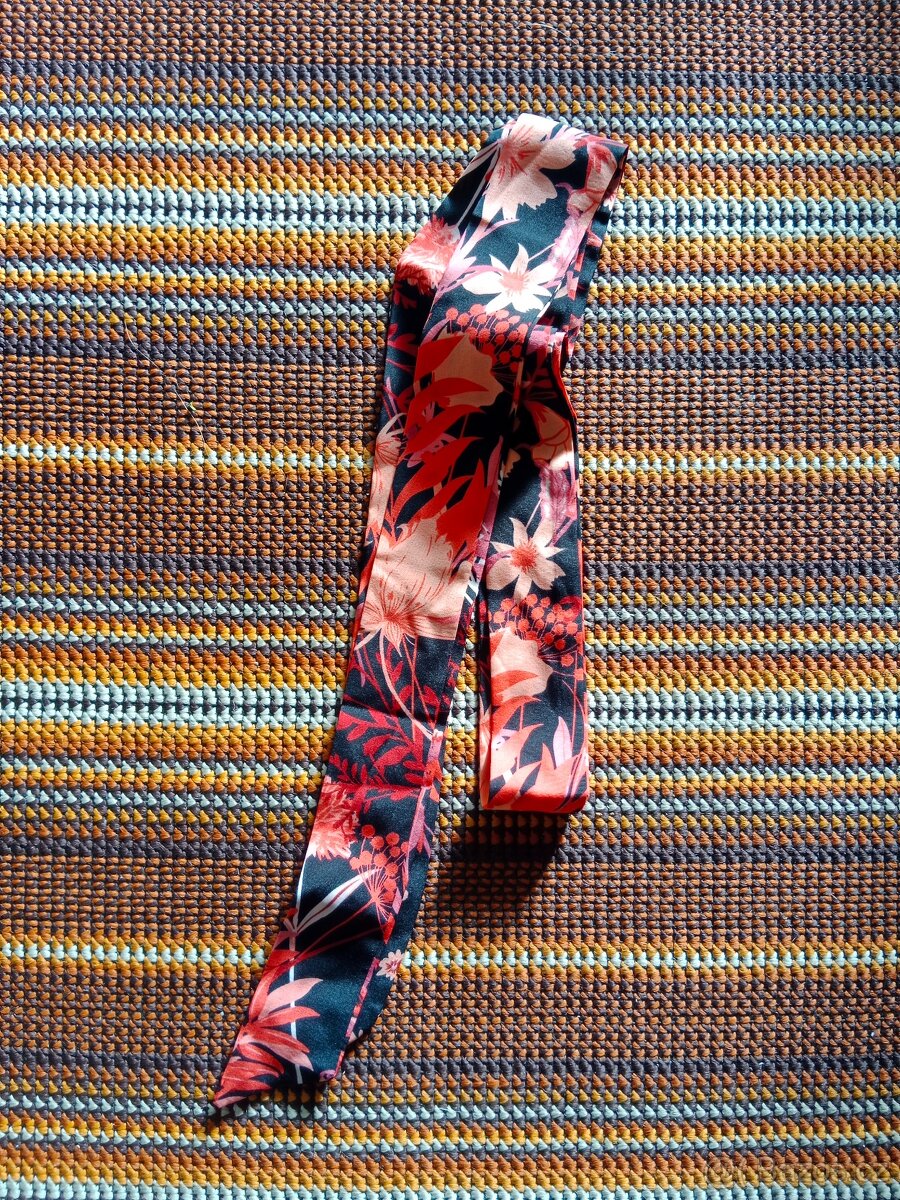 Podzimní dámské šaty - 5