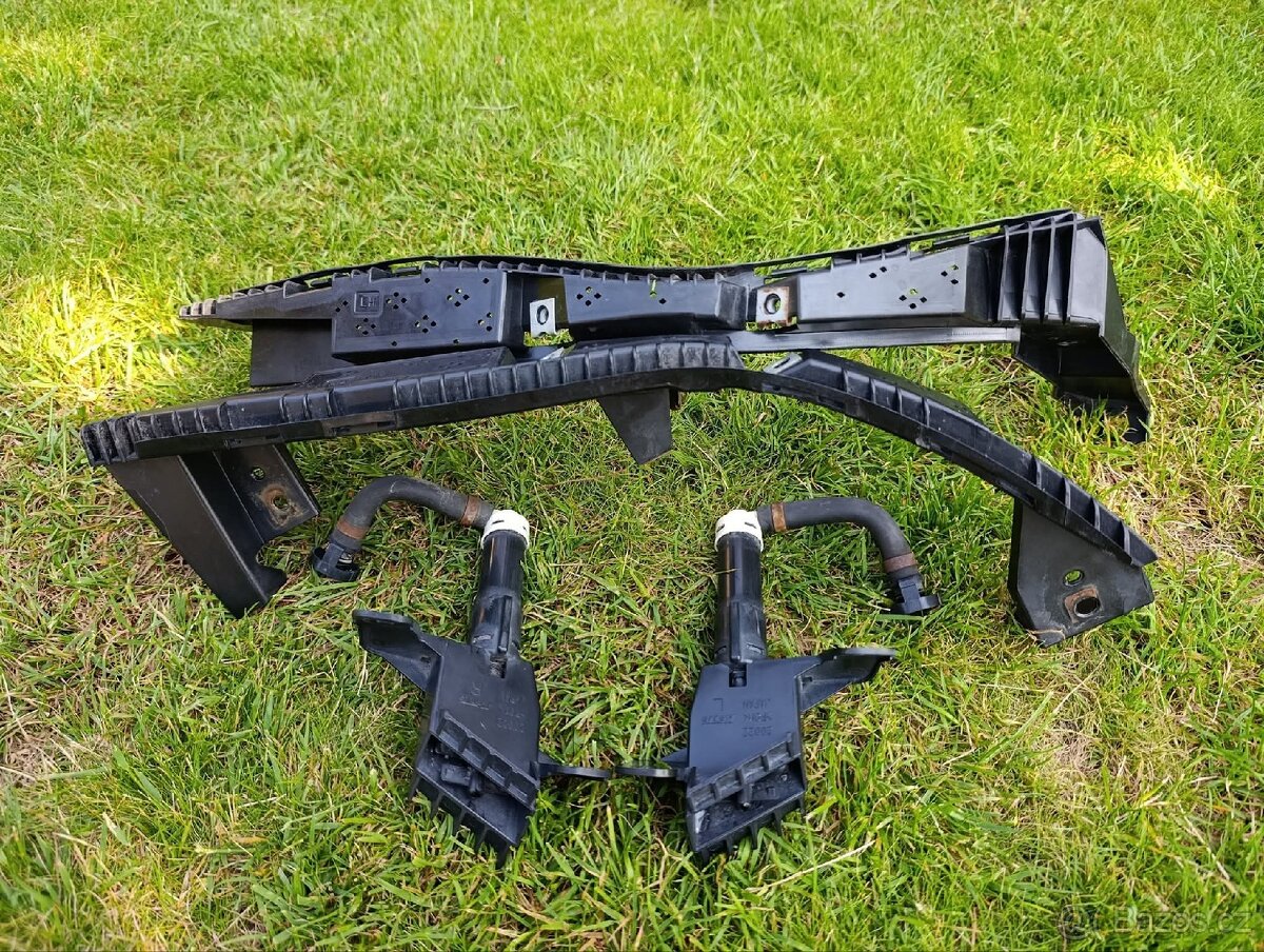 Subaru Impreza hatchback - 5