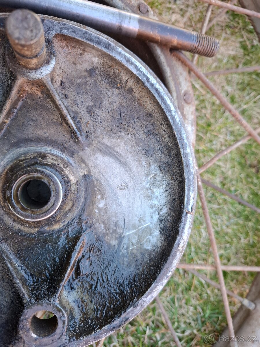 Kolo Jawa Pérák - 5